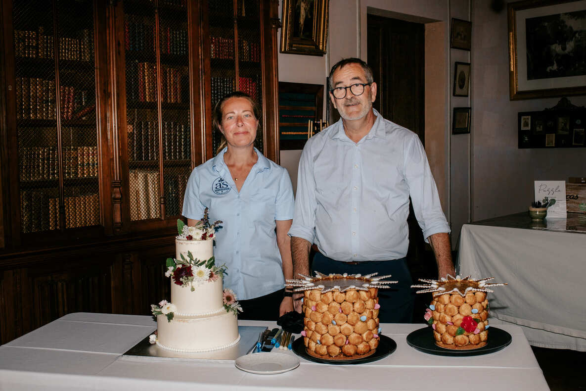 Photo prise par @sophiebacherephotos. Traiteur L'atelier des Saveurs et Madi's Cake au Château La Commanderie