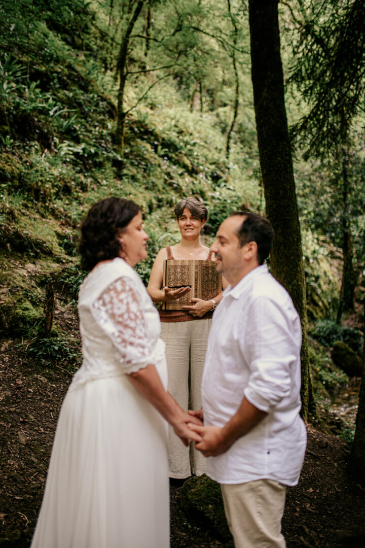 Fugue amoureuse dans le Tarn Photo prise par @sophiebacherephotos d'une fugue amoureuse dans le Tarn